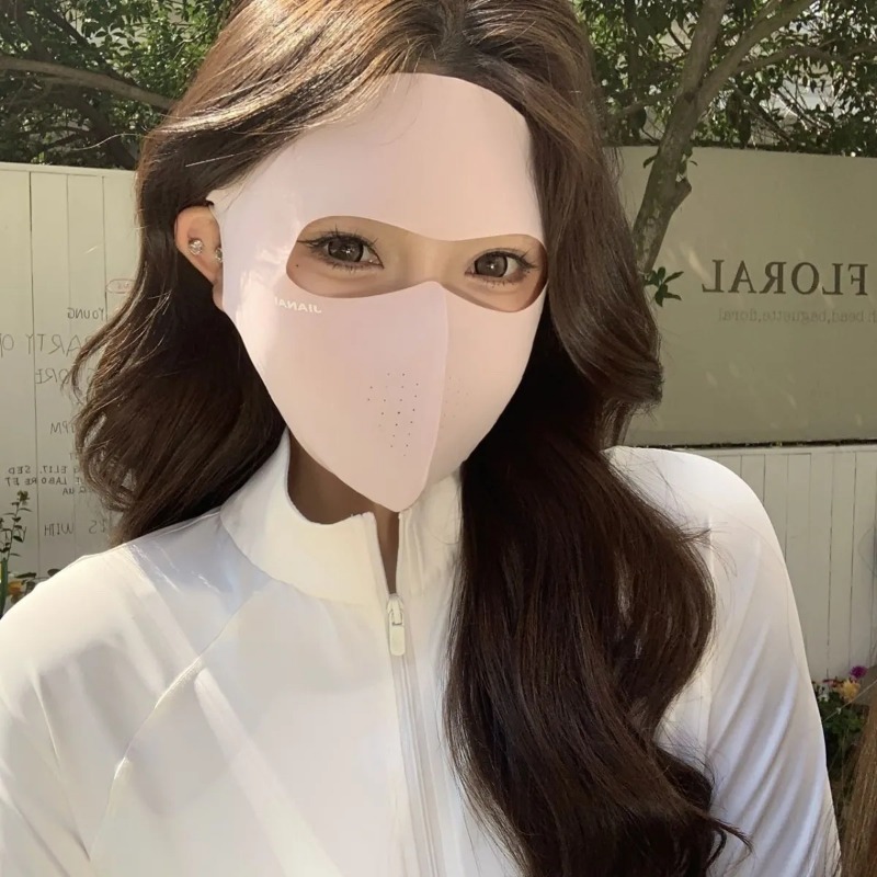 Neue UV-Gesichtsmaske für das  – Travel Accessories For Elderly Bewertung und Preis