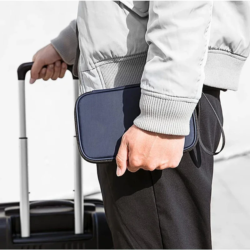 Leichte Familien-Reisepasshüll – Travel Accessories Bag For Men Bewertung und Preis